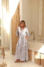 Lade das Bild in den Galerie-Viewer, DRESS COCO DESERT STONE HOT LAVA