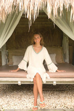 Lade das Bild in den Galerie-Viewer, TUNIC EDEN ROC NOMADA NATURAL TURQUOISE HOT LAVA