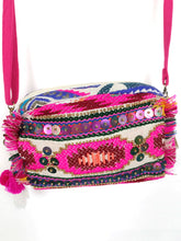 Lade das Bild in den Galerie-Viewer, ETHNO CROSSBODY TASCHE SHARY