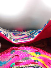 Lade das Bild in den Galerie-Viewer, ETHNO TASCHE SHARY