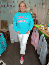 Lade das Bild in den Galerie-Viewer, MISS GOODLIFE SWEATER ROUNDNECK GOOD KARMA GOOD LUCK TURQUOISE