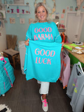 Lade das Bild in den Galerie-Viewer, MISS GOODLIFE SWEATER ROUNDNECK GOOD KARMA GOOD LUCK TURQUOISE