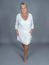 Lade das Bild in den Galerie-Viewer, TUNIC EDEN ROC NOMADA NATURAL TURQUOISE HOT LAVA