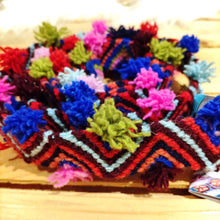 Lade das Bild in den Galerie-Viewer, ETHNO BINDE GÜRTEL PERU LILYBELL-Smitten-blau,Ethno,fair trade,fairtrade,multicolor,nachhaltig,Peru,pink,rot,Smitten,türkis,violett,weiß