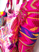Lade das Bild in den Galerie-Viewer, ETHNO TASCHE KAMALA INDIEN