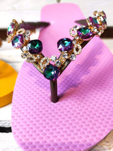 Lade das Bild in den Galerie-Viewer, CHANCLAS VALENTINA EXCLUSIVE GREEN LAVENDER SIMONE HERRERA