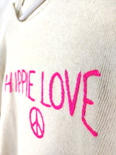 Lade das Bild in den Galerie-Viewer, PULLOVER STARS OF IBIZA "HIPPIE LOVE" CREME PINK ONE SIZE