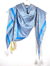 Lade das Bild in den Galerie-Viewer, SCHAL TUCH DREIECK 100% ORGANIC BAMBOO "RIANE" BLAU