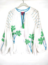 Lade das Bild in den Galerie-Viewer, S23 315 BLOUSE ORGANIC PLACE DU SOLEIL