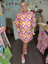 Lade das Bild in den Galerie-Viewer, S23 107 DRESS PLACE DU SOLEIL