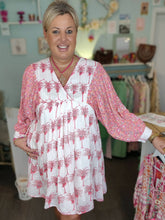 Lade das Bild in den Galerie-Viewer, S23 434 DRESS PLACE DU SOLEIL