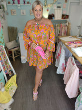 Lade das Bild in den Galerie-Viewer, DRESS HIPPIE DREAM FLOWER POWER FUCHSIA/ORANGE HOT LAVA