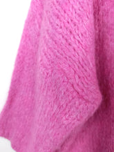 Lade das Bild in den Galerie-Viewer, STRICK PULLI PINK ONE SIZE
