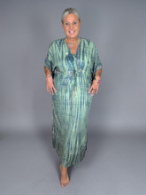 Lade das Bild in den Galerie-Viewer, DRESS CATE MOONSTONE KHAKI HOT LAVA
