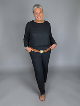 Lade das Bild in den Galerie-Viewer, TOP MADDIE BLACK HOT LAVA
