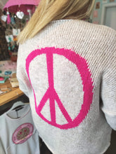 Lade das Bild in den Galerie-Viewer, PULLOVER &quot;PEACE&quot; BEIGE OVERSIZE ONE SIZE - hippie style and more
