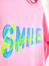 Lade das Bild in den Galerie-Viewer, PULLOVER ZWILLINGSHERZ LISA &quot;SMILE HAPPINESS&quot; ROSA ONE SIZE
